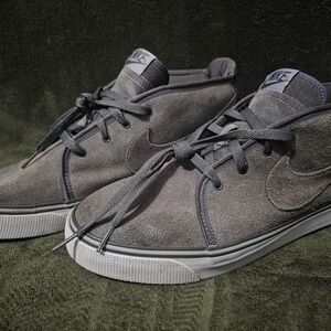 Mens Nike Toki Suede